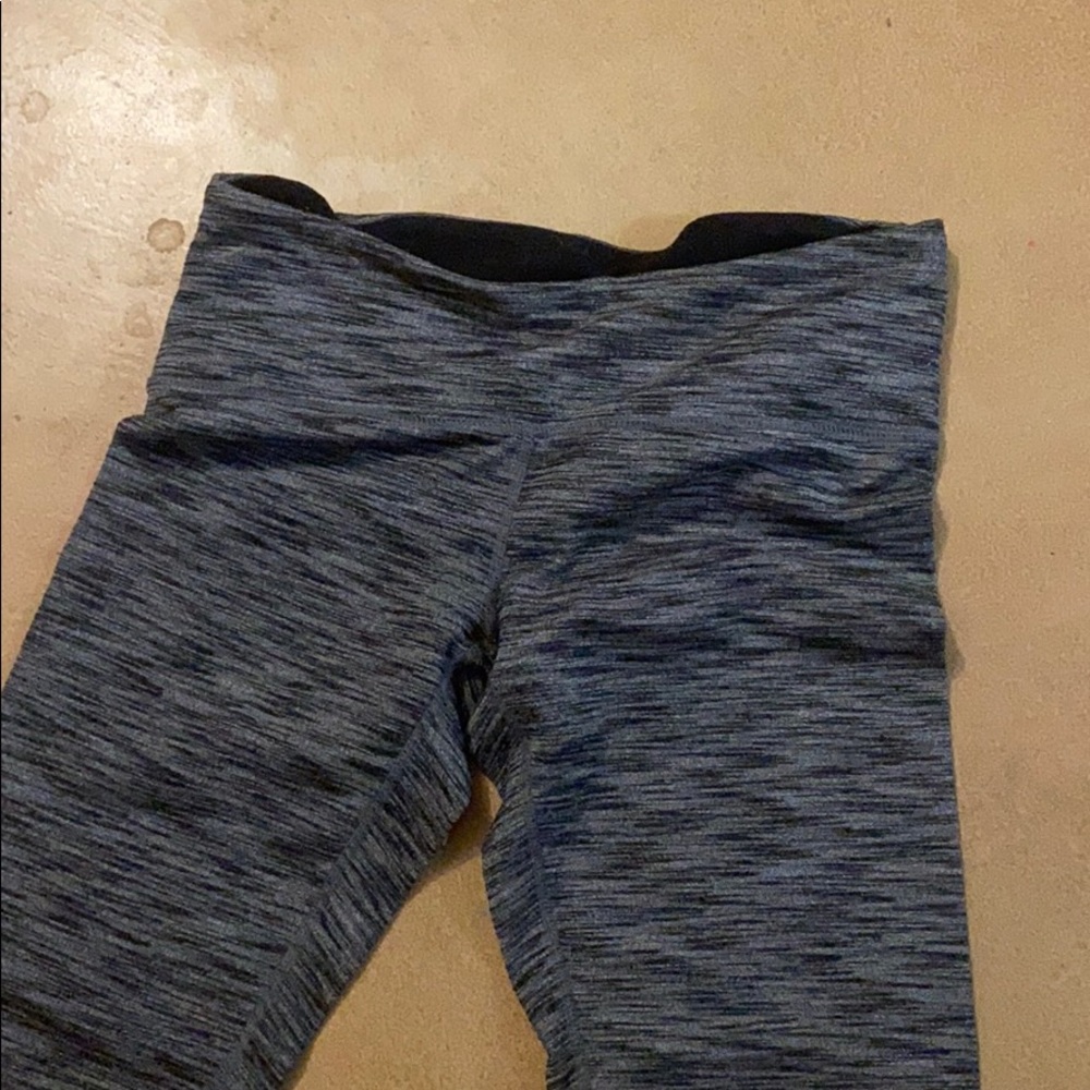 grey leggings